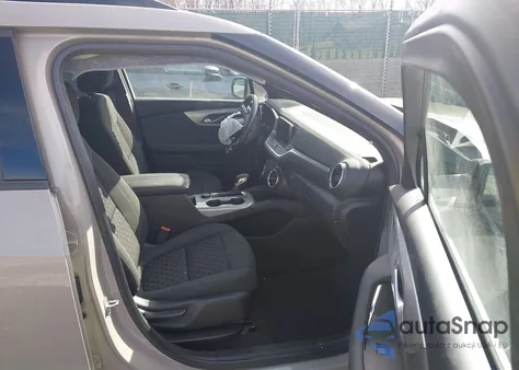 2021 Chevrolet Blazer Awd 2Lt from USA, damaged, VIN 3GNKBHRS8MS558996